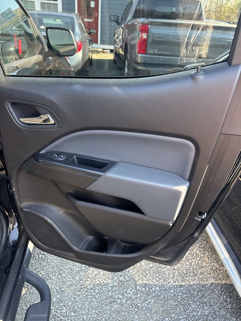 Used 2021 Chevrolet Colorado Z71 w/ Safety Package image 8
