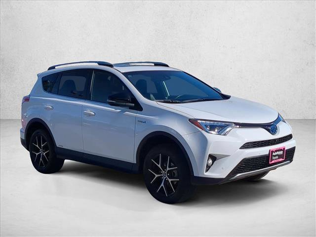 Used 2018 Toyota RAV4 SE w/ Advanced Technology Package video 3