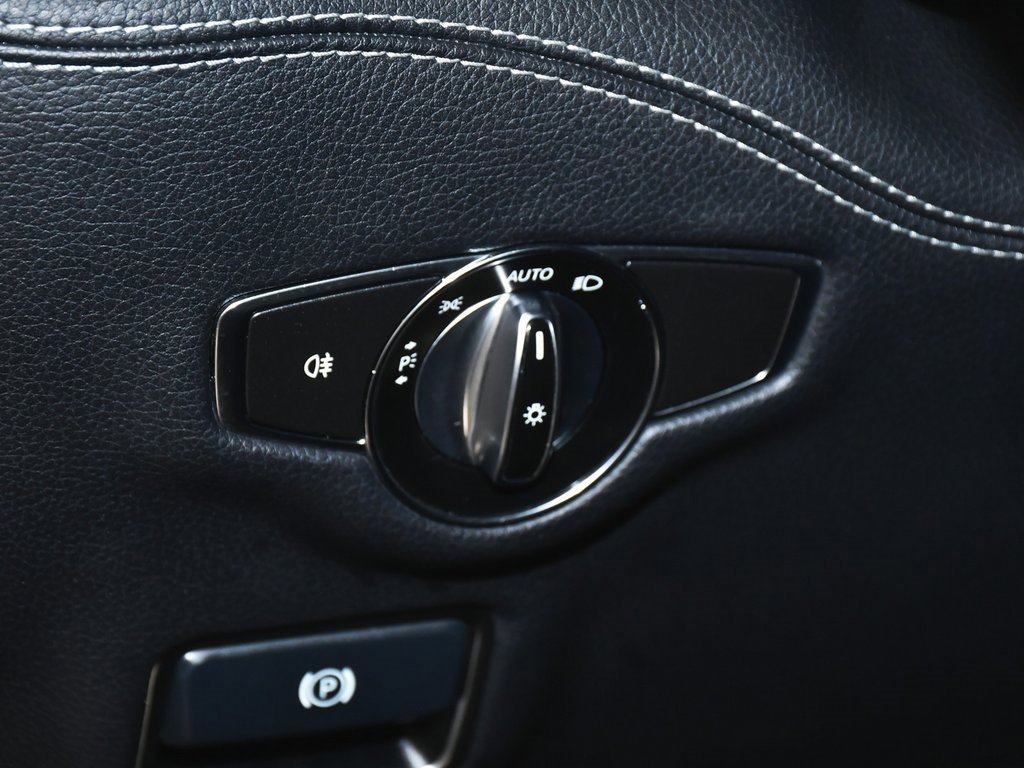 Used 2015 Mercedes-Benz S 63 AMG 4MATIC Coupe image 19