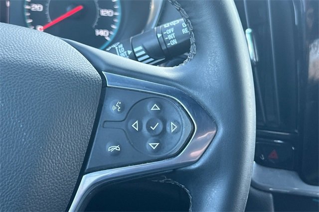 Used 2023 Chevrolet Traverse LT image 32