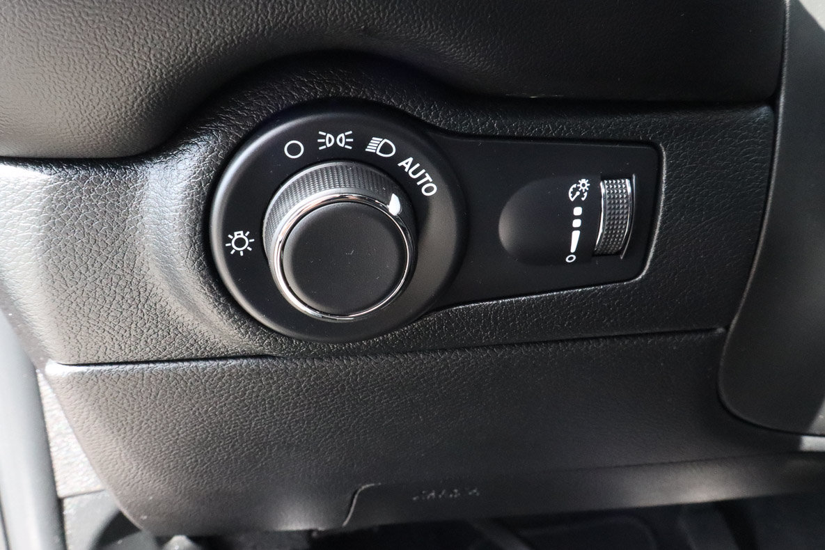 Used 2025 Dodge Durango GT AWD/4WD image 16