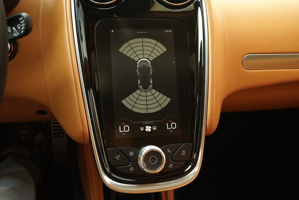 Used 2021 McLaren GT image 11