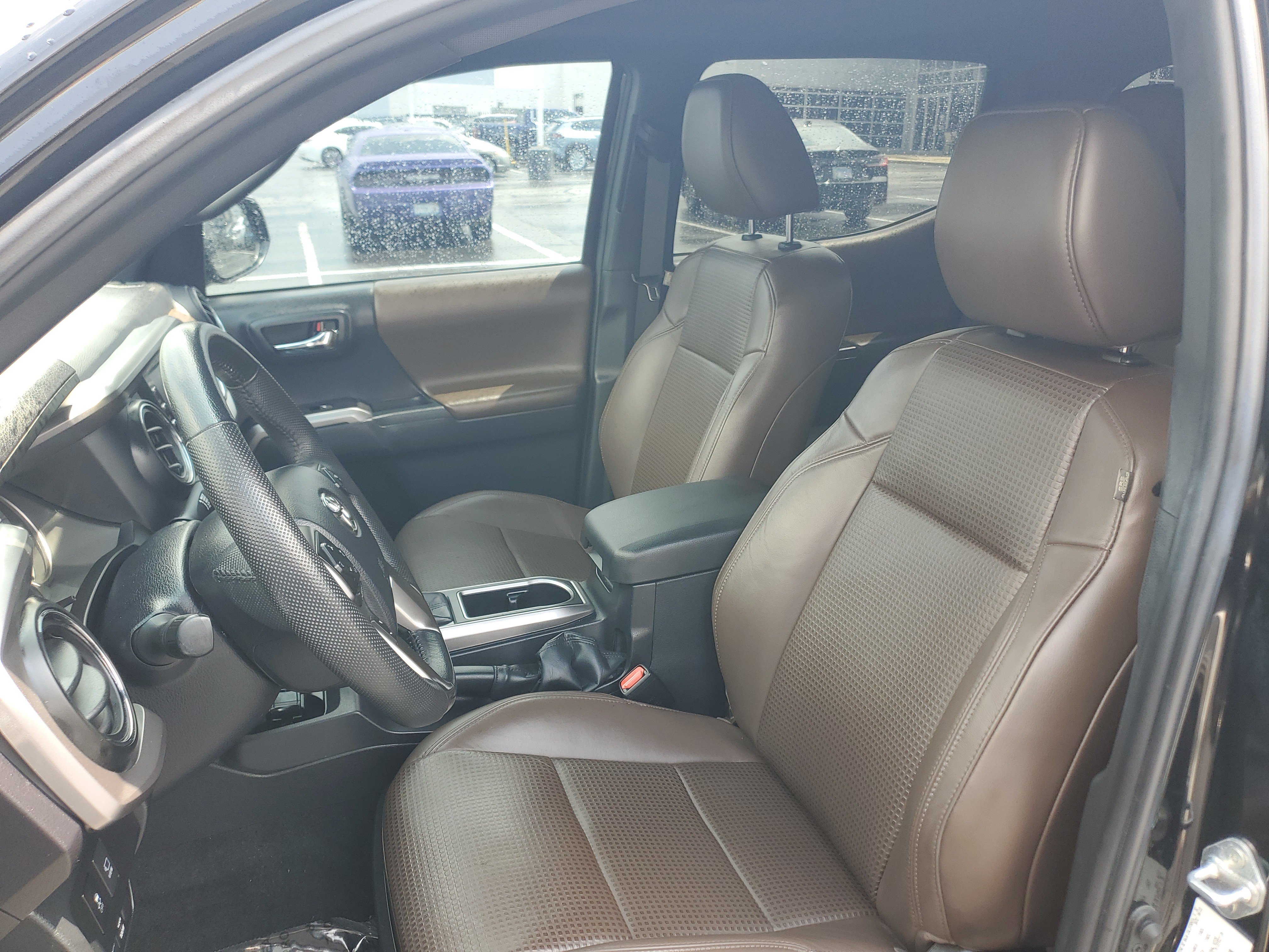 Certified 2023 Toyota Tacoma Limited AWD/4WD image 20