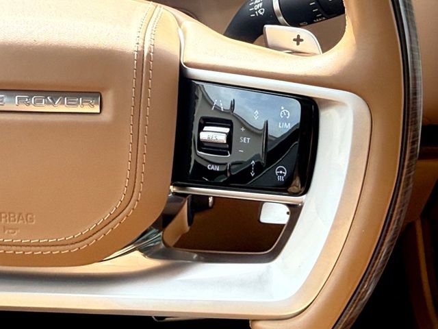 Used 2023 Land Rover Range Rover SE image 12