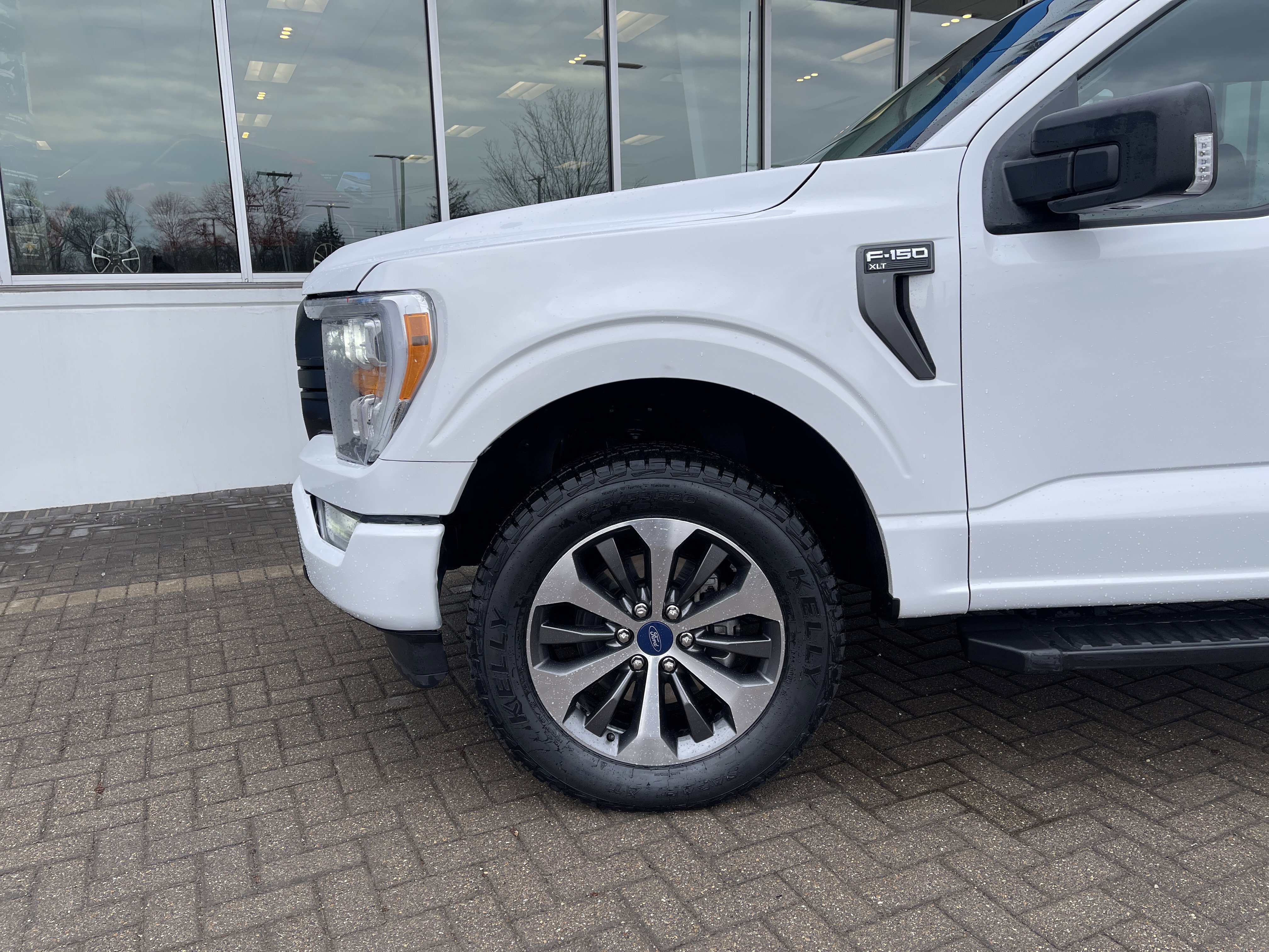 Used 2023 Ford F150 XLT w/ Equipment Group 302A High image 10