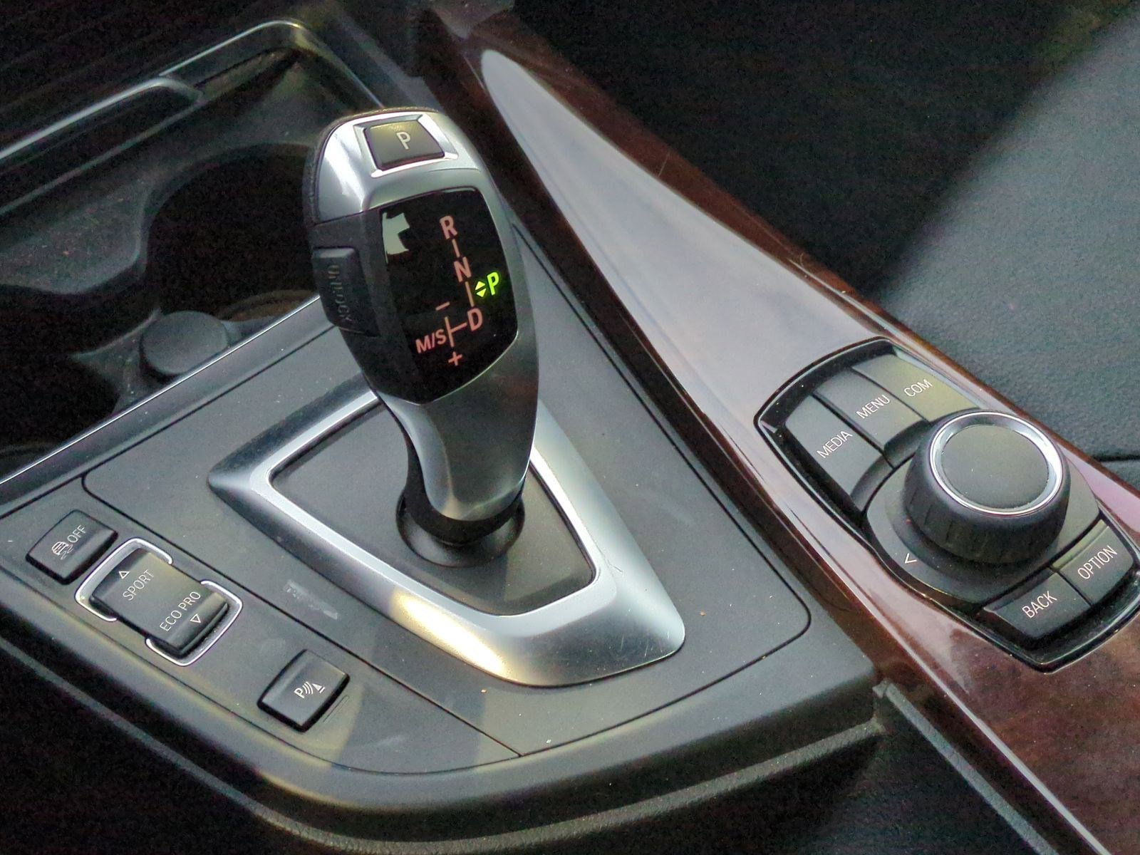 Used 2018 BMW 320i xDrive Sedan image 26