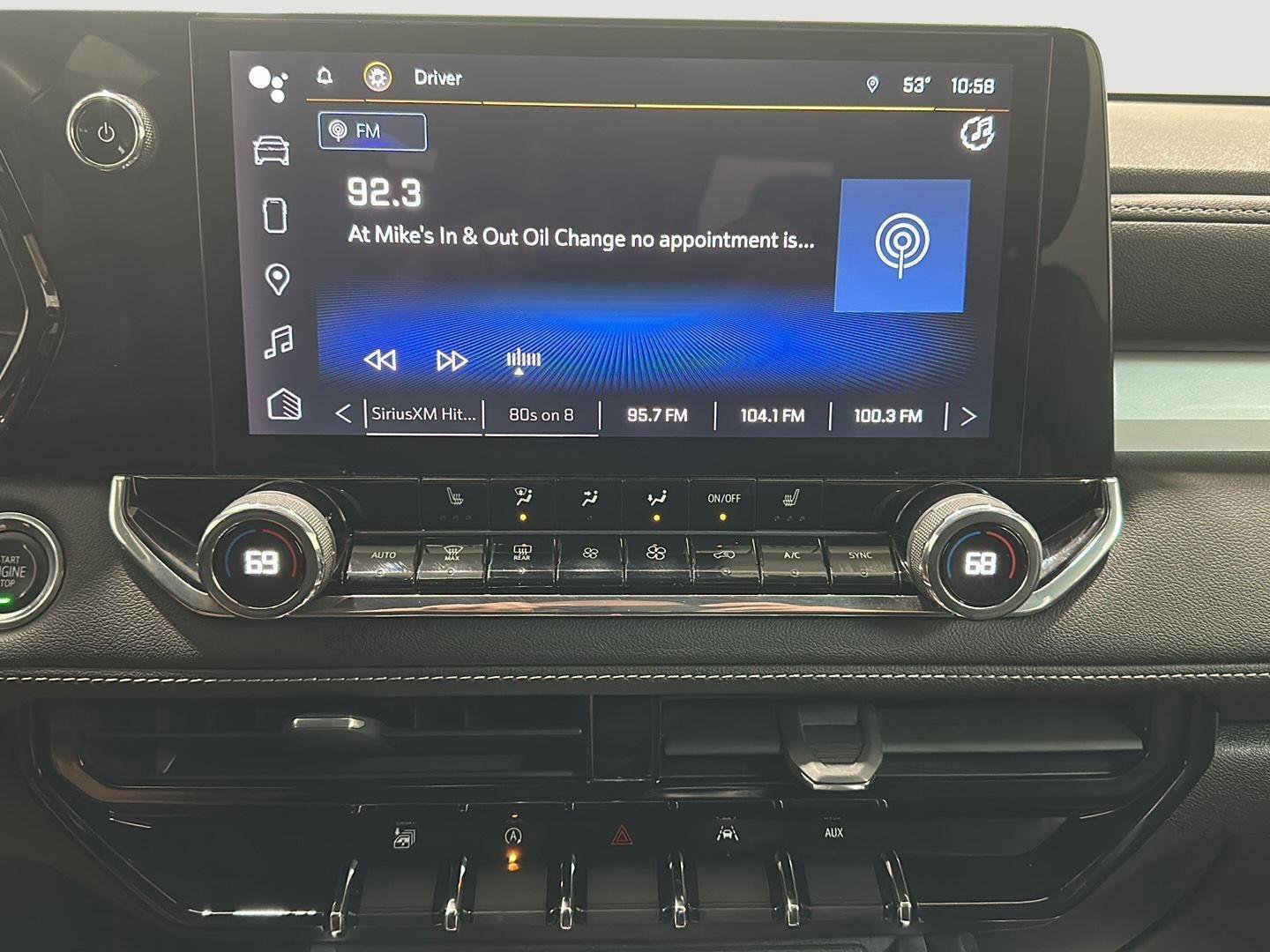 Used 2023 Chevrolet Colorado LT w/ LT Convenience Package III image 12