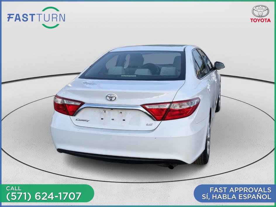 Used 2015 Toyota Camry LE FWD image 14