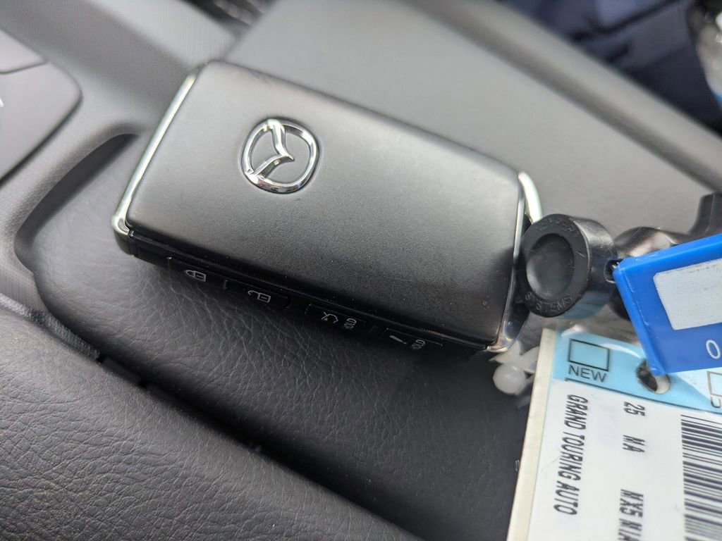 Certified 2025 MAZDA MX-5 Miata Grand Touring image 30