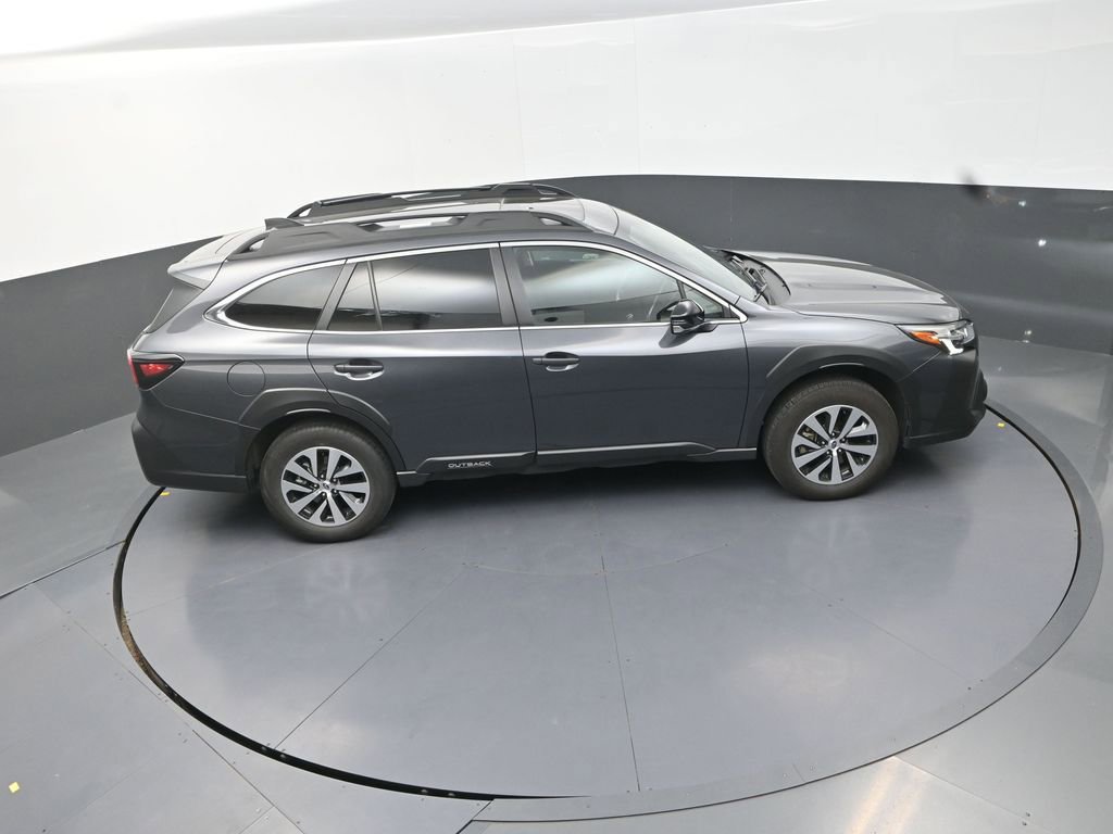 Used 2024 Subaru Outback Premium AWD/4WD image 22