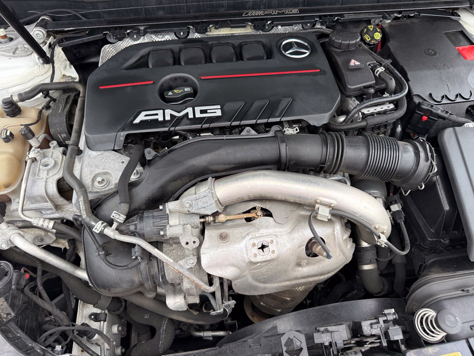 Used 2021 Mercedes-Benz GLB 35 AMG 4MATIC image 43