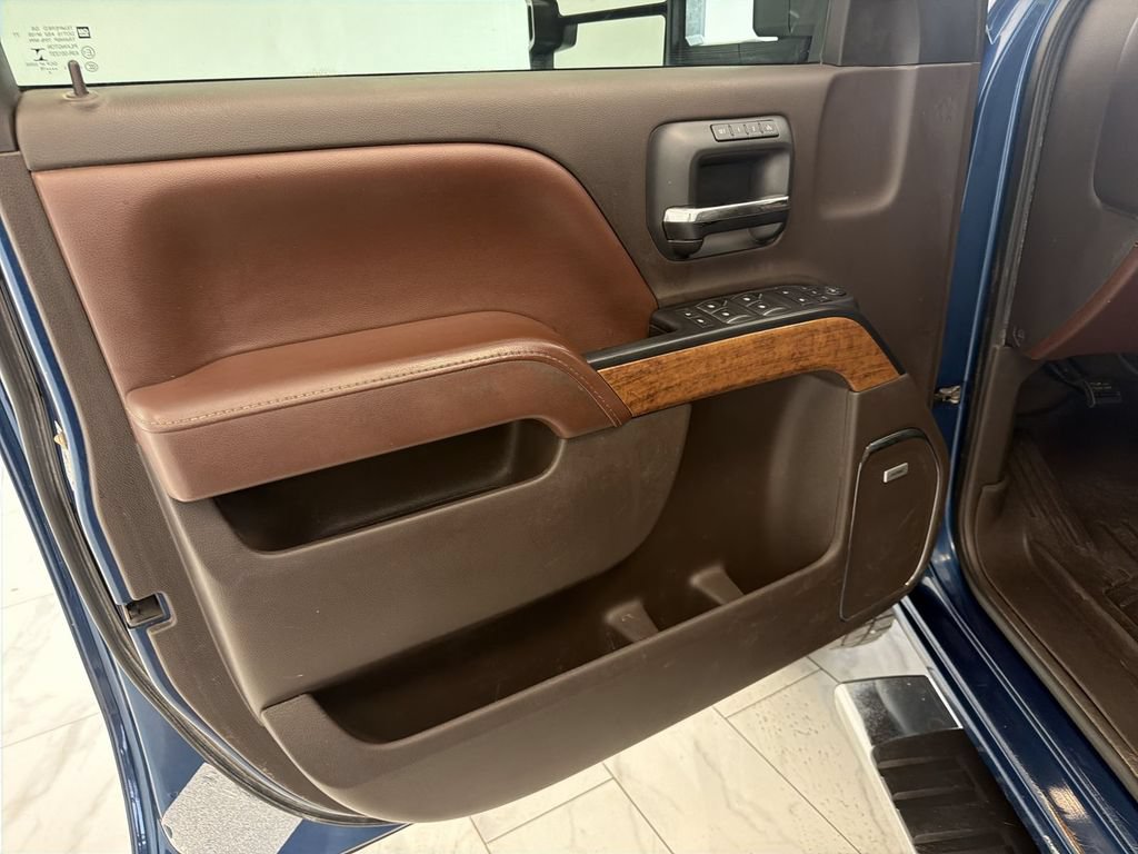 Used 2016 Chevrolet Silverado 2500 High Country w/ Duramax Plus Package AWD/4WD image 22