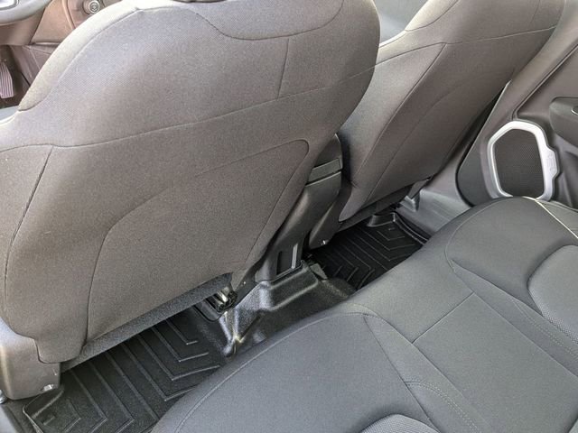 Certified 2019 Jeep Renegade Sport w/ Sport Appearance Group image 25