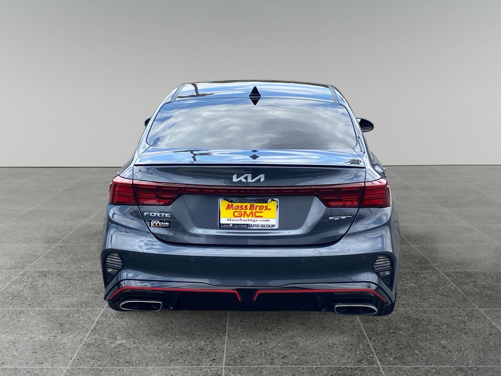 Used 2023 Kia Forte GT FWD image 4