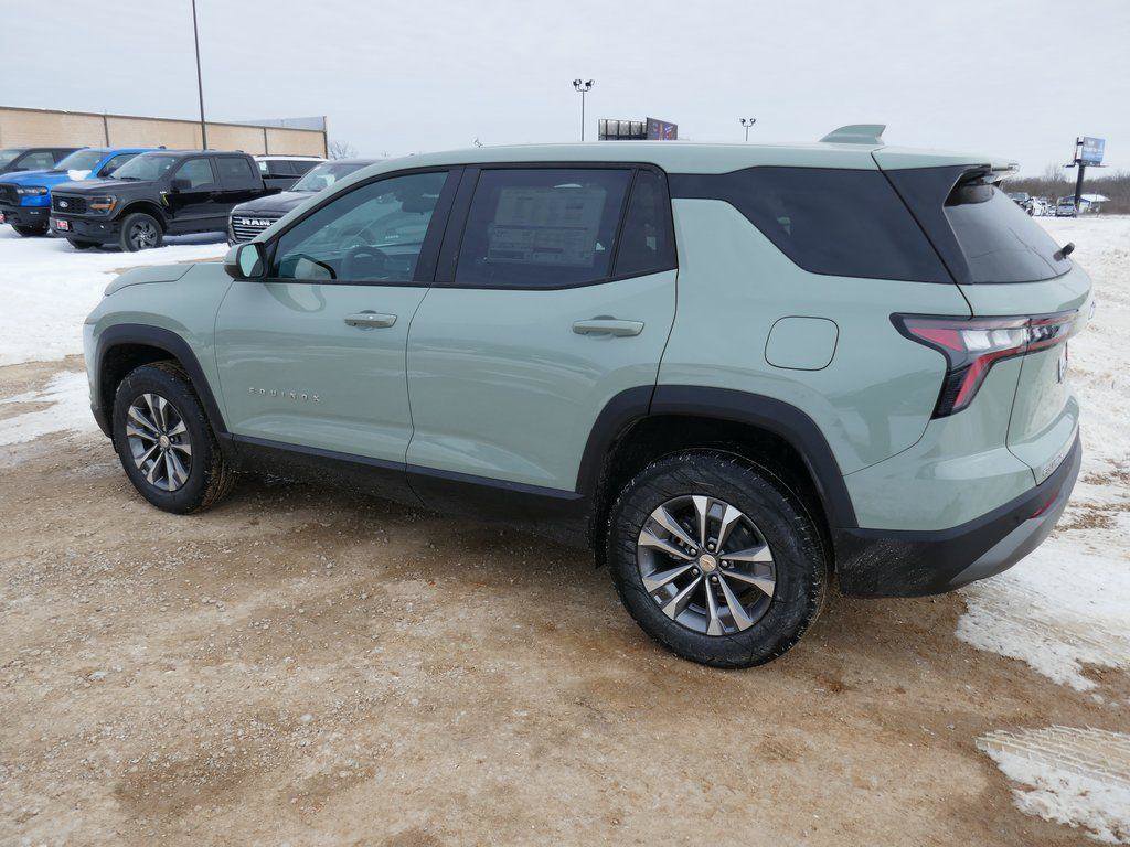 New 2026 Chevrolet Equinox LT image 5