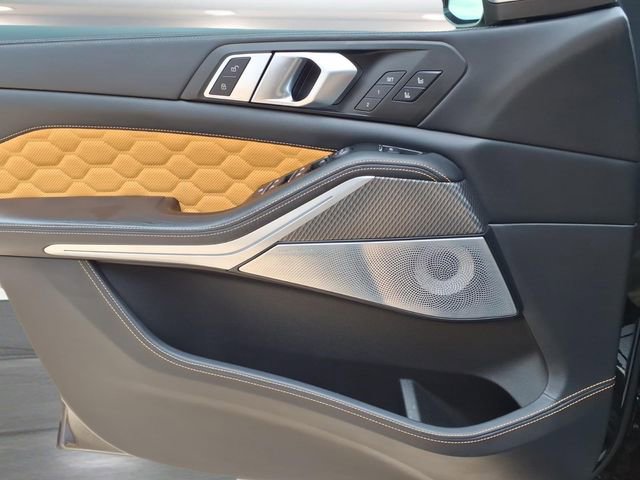 Used 2021 BMW X5 M w/ Competition Package image 15