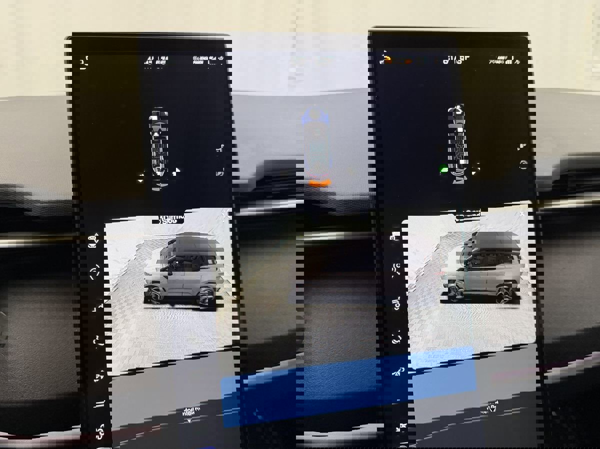 Used 2023 Fisker Ocean One image 25