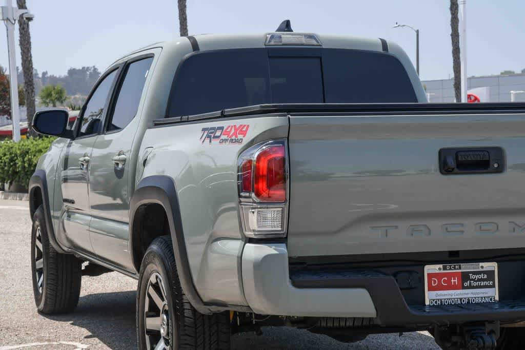 Used 2022 Toyota Tacoma TRD Off-Road w/ TRD Premium Off Road Package AWD/4WD image 7