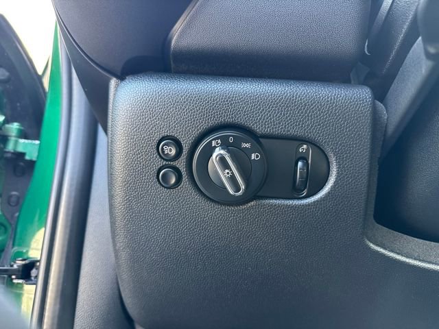 Used 2023 MINI Cooper S image 16