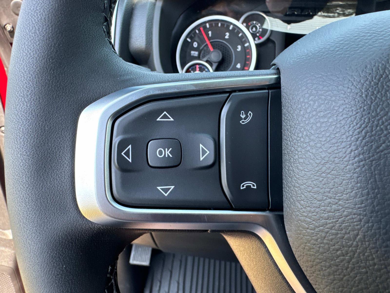 New 2026 RAM 3500 Big Horn AWD/4WD image 32