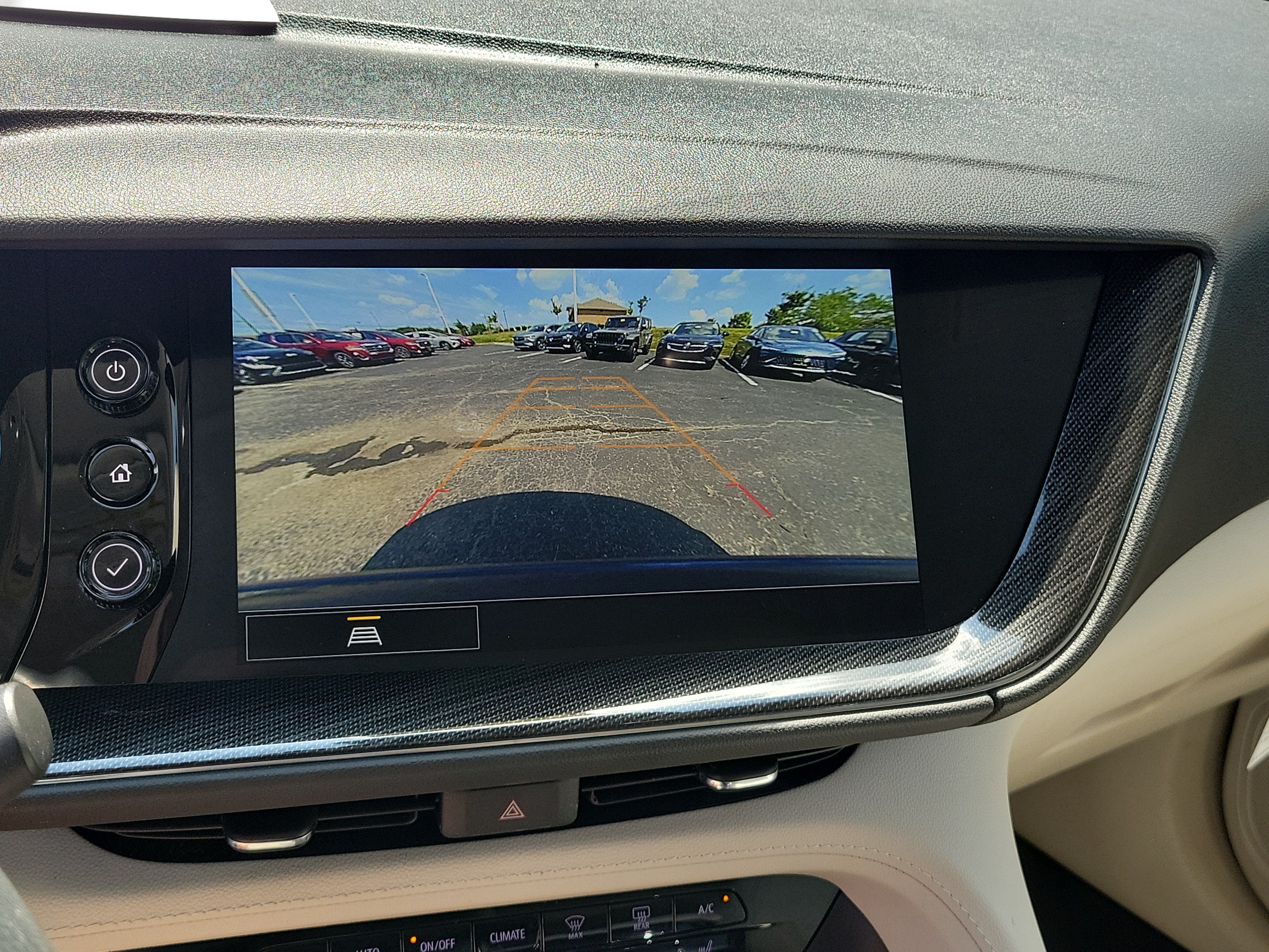 Used 2023 Buick Envision Preferred FWD image 27