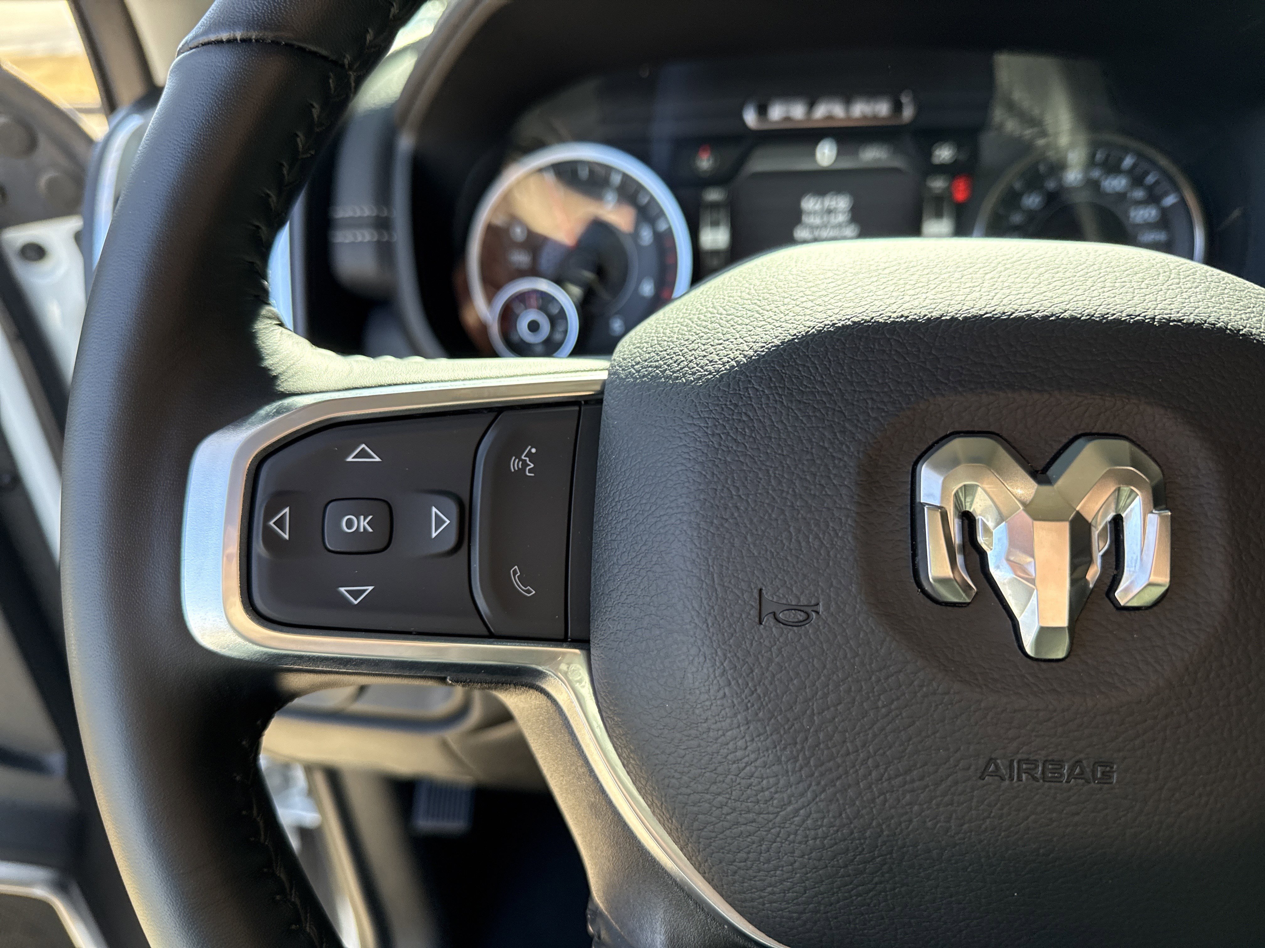 Used 2024 RAM 3500 Laramie w/ Towing Technology Group image 27