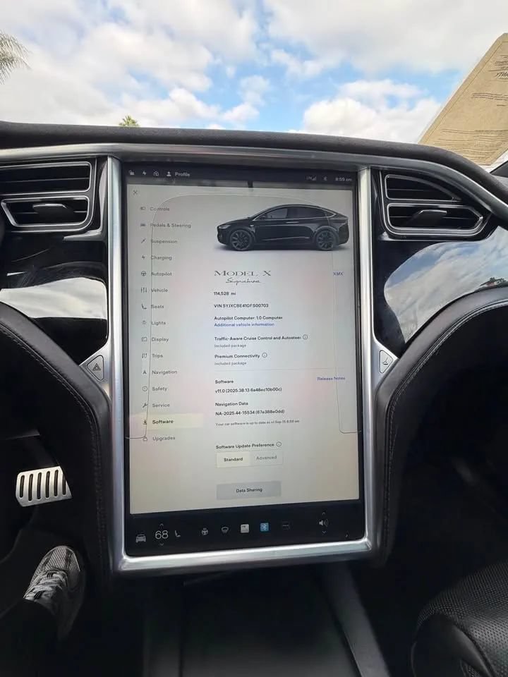 Used 2016 Tesla Model X Performance AWD/4WD image 13