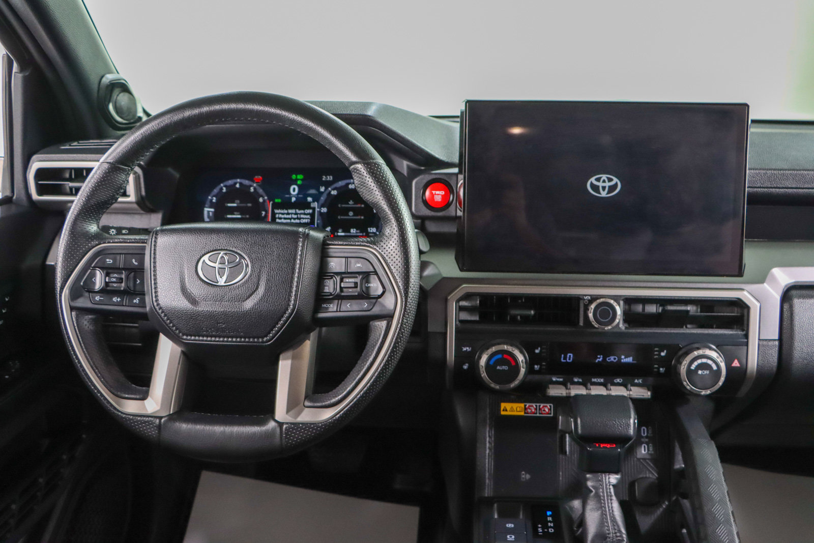 Used 2025 Toyota 4Runner TRD Off-Road Premium AWD/4WD image 18