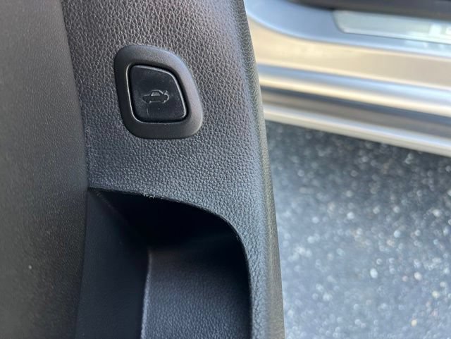 Used 2015 Buick LaCrosse Leather w/ Driver Confidence Package #1 FWD image 31