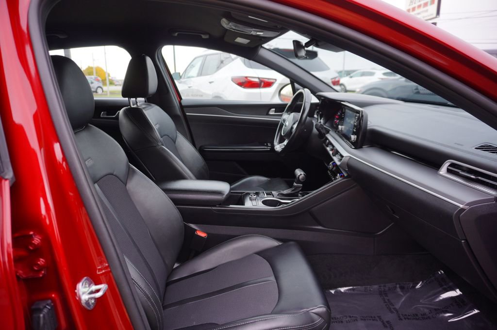 Used 2021 Kia K5 GT-Line image 31