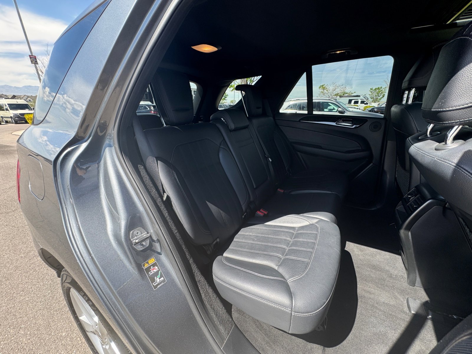 Used 2018 Mercedes-Benz GLE 350 4MATIC image 19