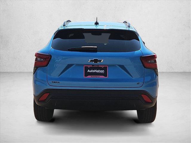 New 2026 Chevrolet Trax LT w/ Driver Confidence Package FWD image 8