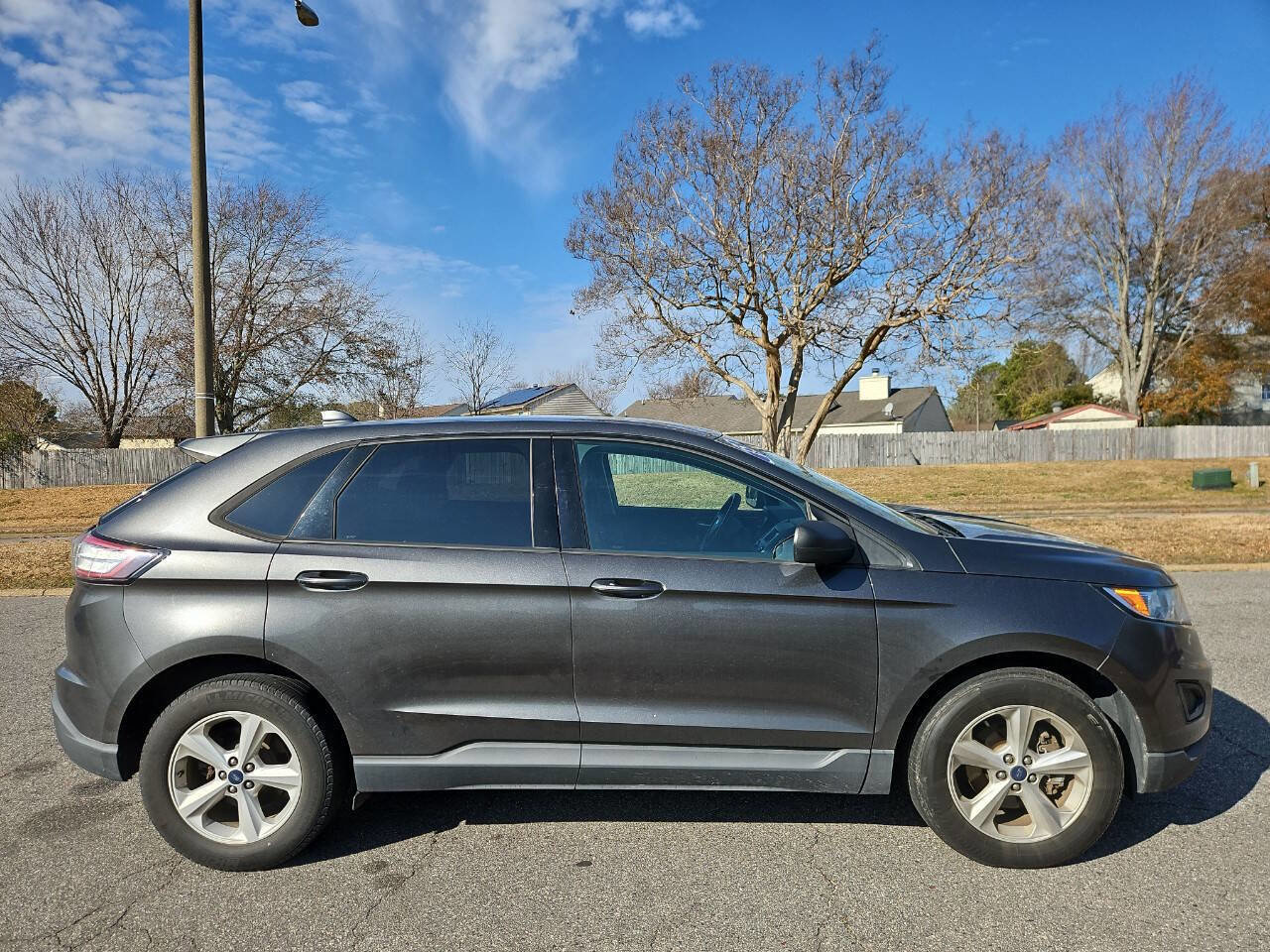 Used 2015 Ford Edge SE image 7