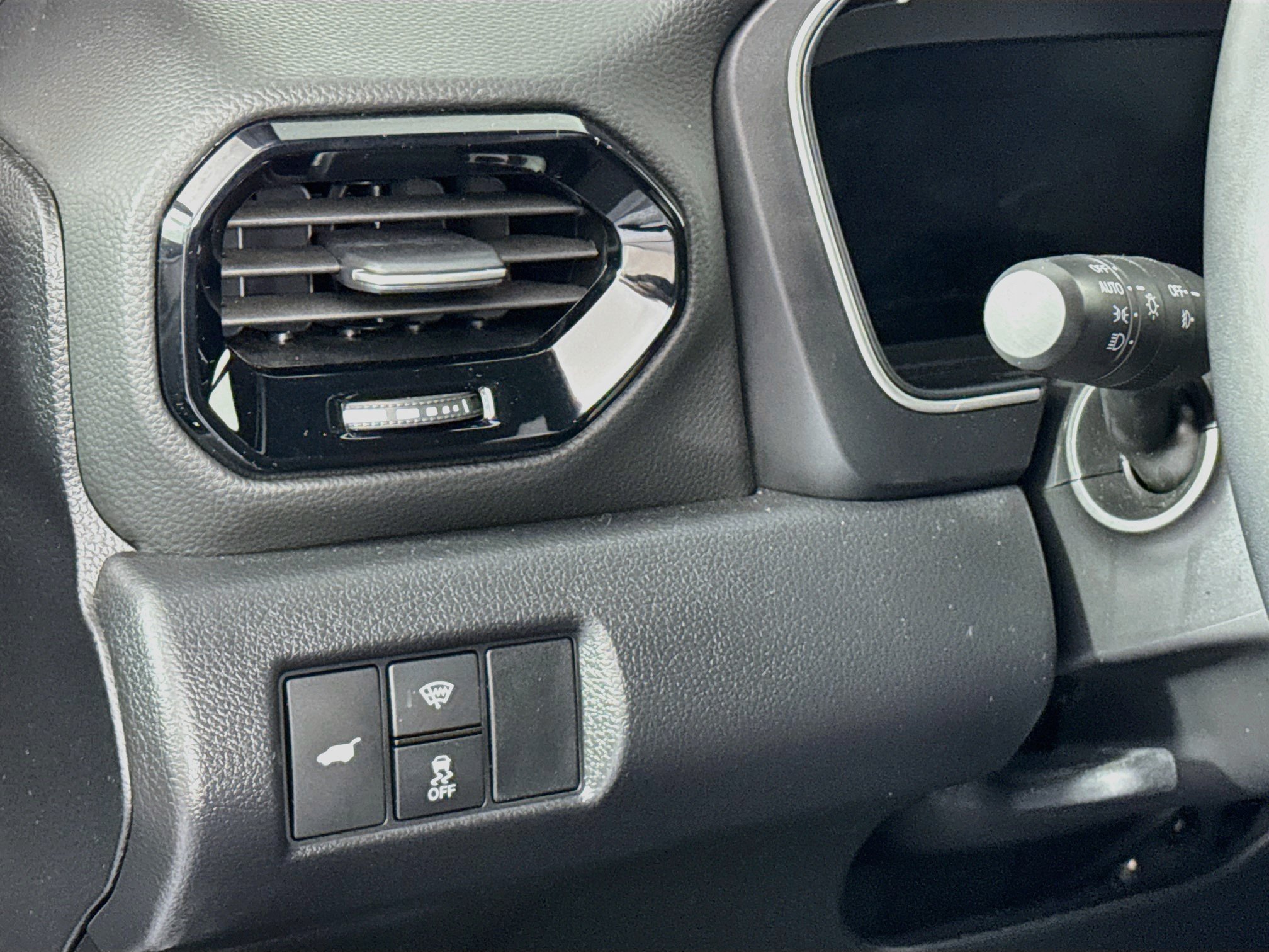 Certified 2025 Honda Pilot Black Edition image 10