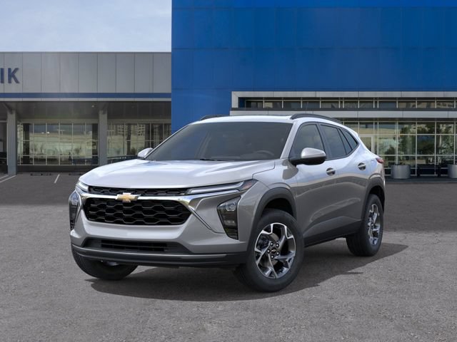 New 2026 Chevrolet Trax LT w/ Sunroof Package FWD image 6