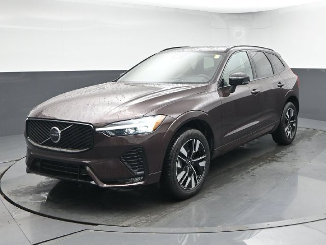 New 2027 Volvo XC60 B5 Core AWD/4WD image 3