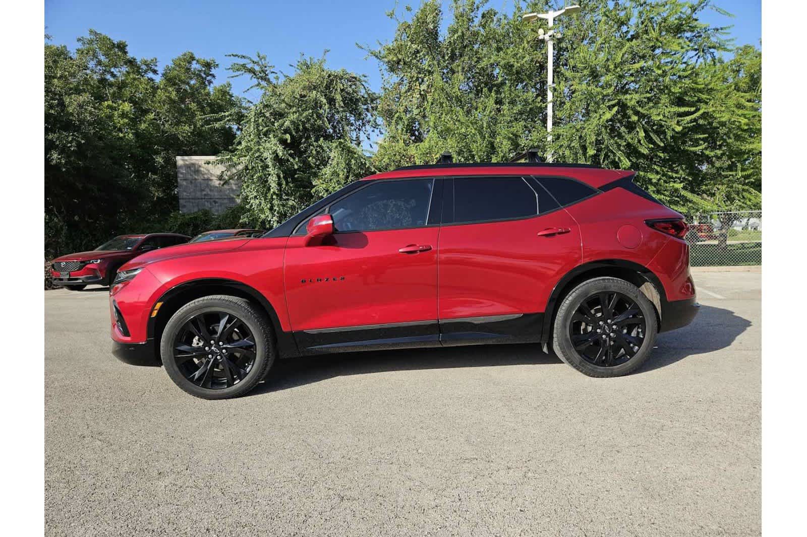 Used 2021 Chevrolet Blazer RS w/ Driver Confidence II Package FWD image 5