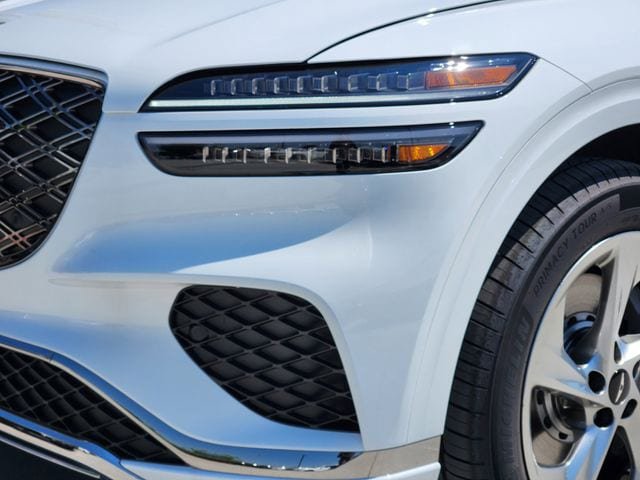 Used 2026 Genesis GV70 2.5T AWD/4WD image 5