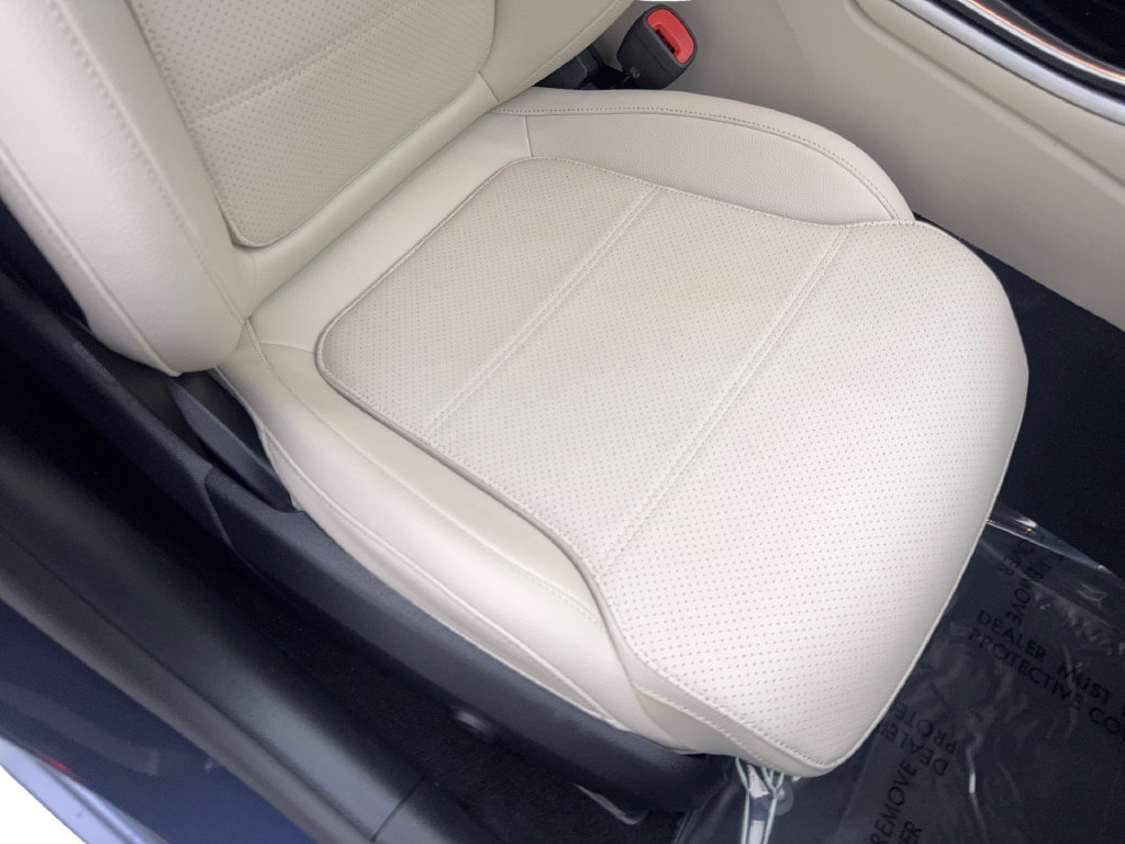 Used 2024 Mercedes-Benz C 300 Sedan image 46
