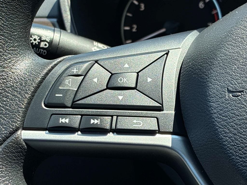 Certified 2023 Nissan Altima 2.5 SV AWD/4WD image 25