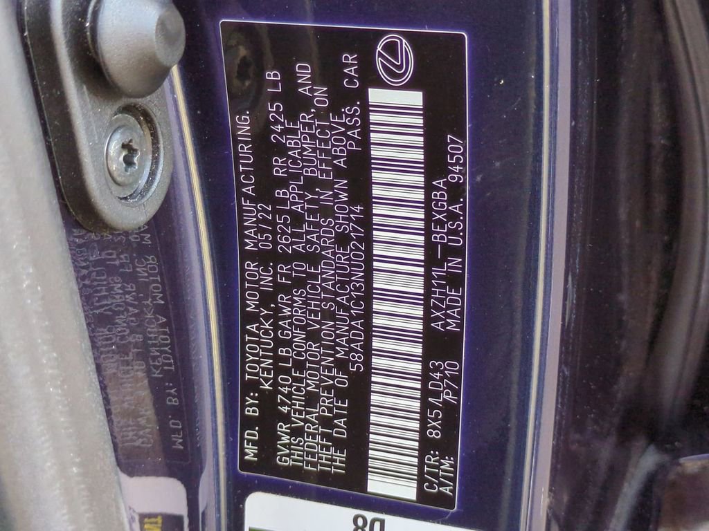 Used 2022 Lexus ES 300h w/ Premium Package image 32