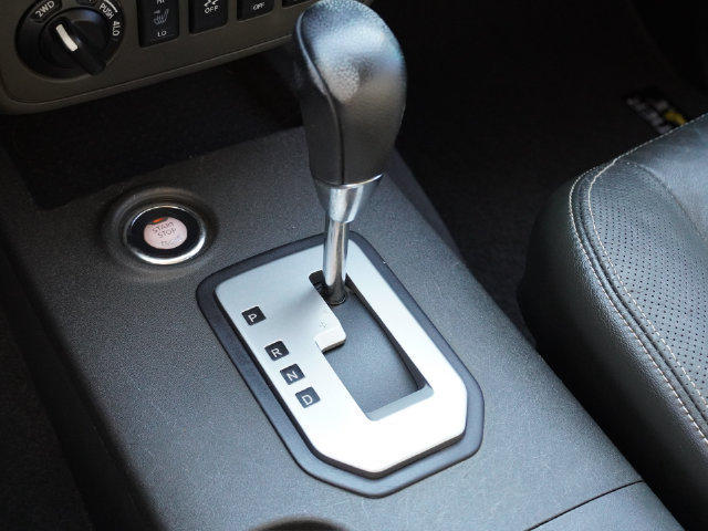 Used 2020 Nissan Frontier PRO-4X AWD/4WD image 41