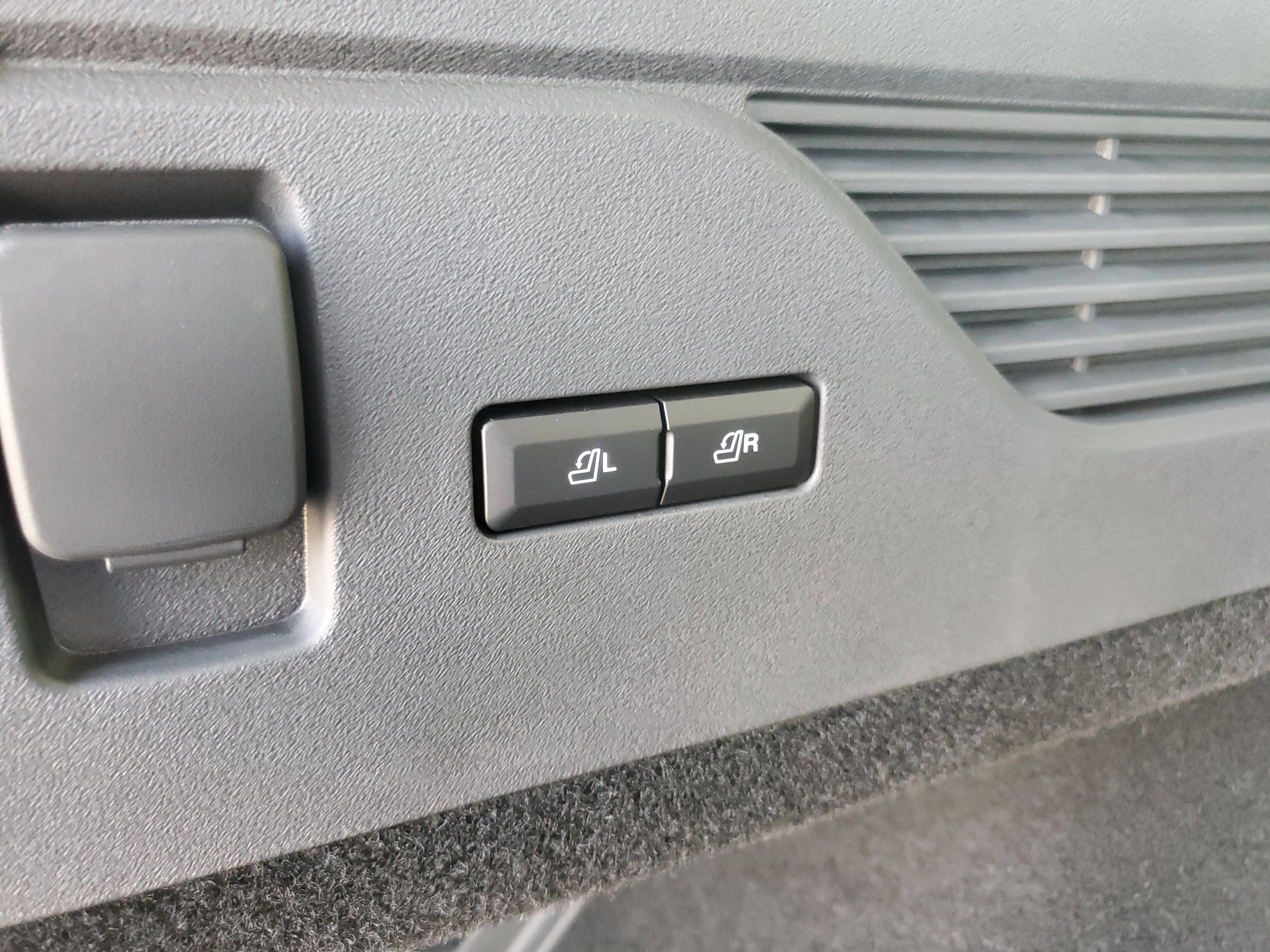 New 2026 Lincoln Nautilus Reserve image 32