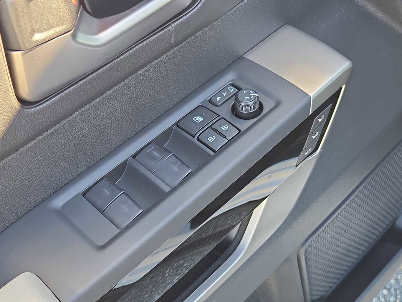 New 2026 Toyota Tundra Limited image 11