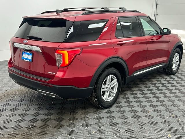 Used 2023 Ford Explorer XLT w/ Equipment Group 202A image 12