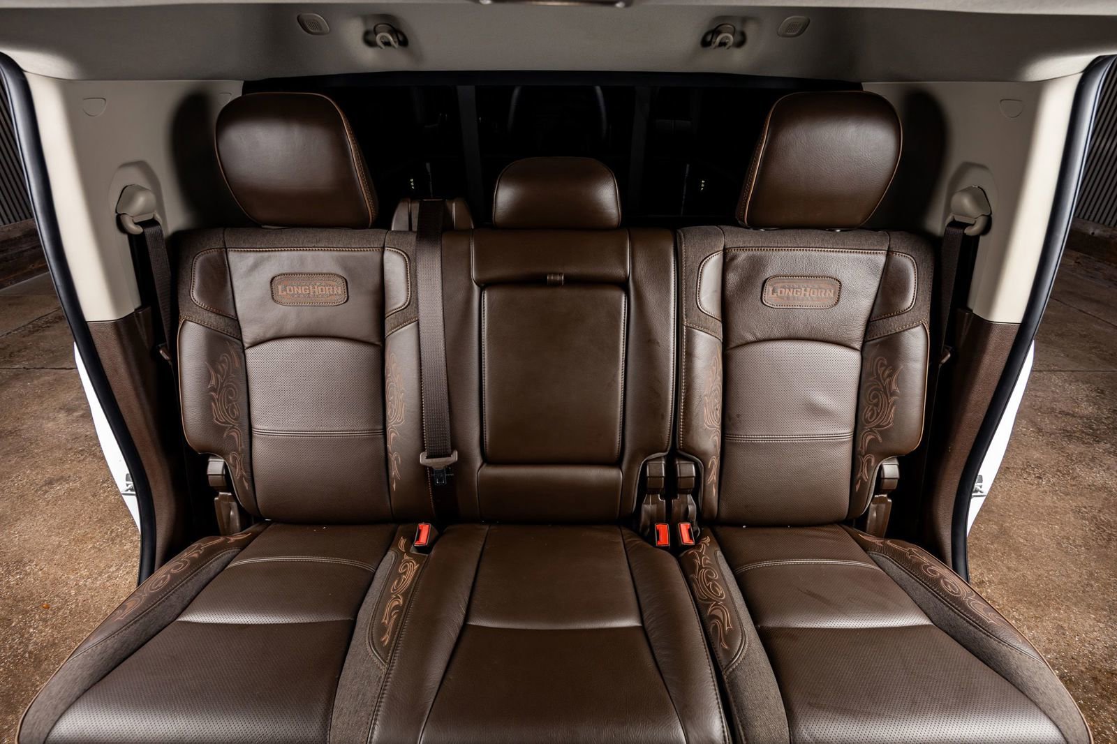 Used 2025 RAM 3500 Longhorn image 33