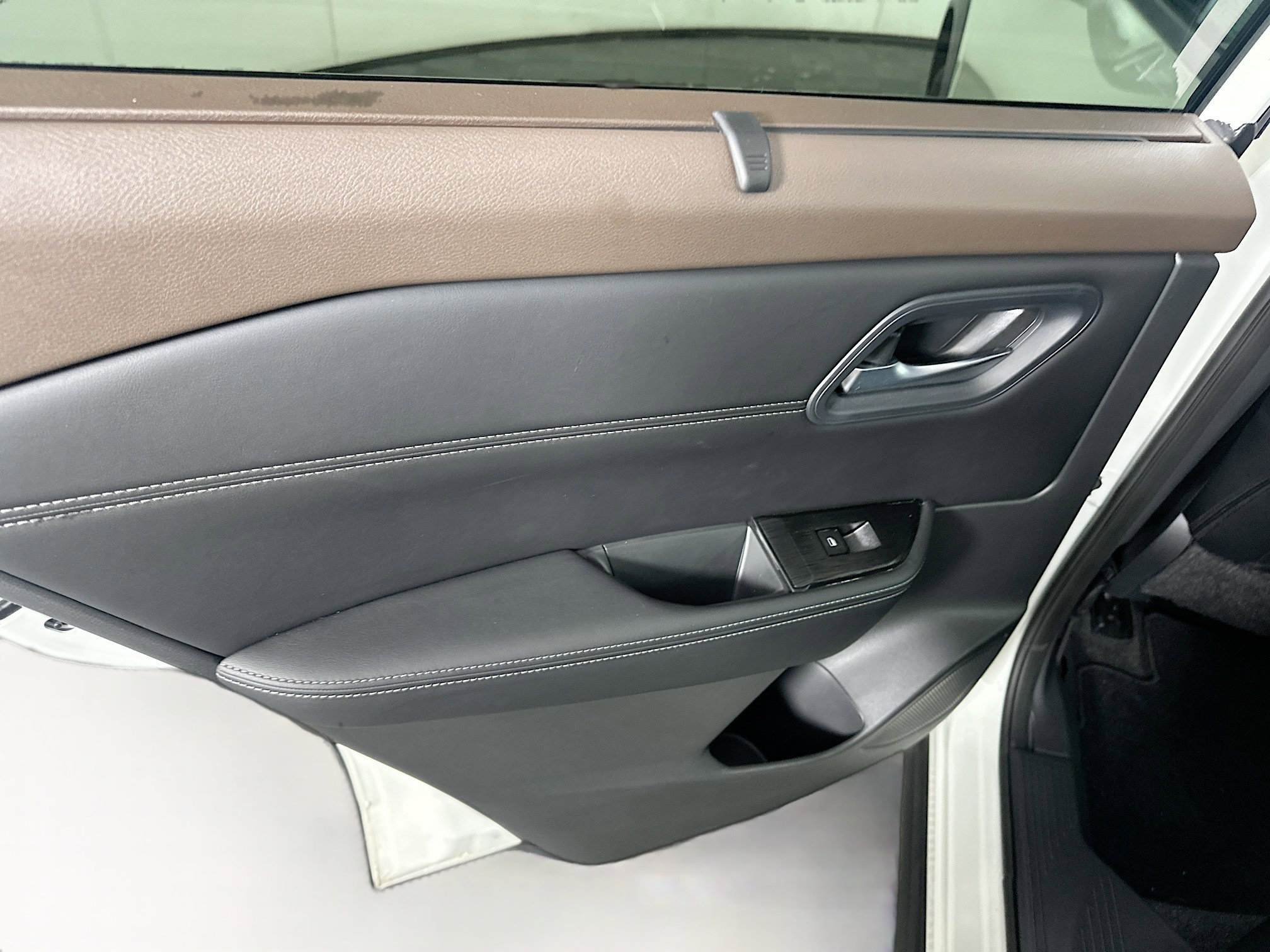 Used 2023 Nissan Rogue SV w/ SV Premium B Package FWD image 25