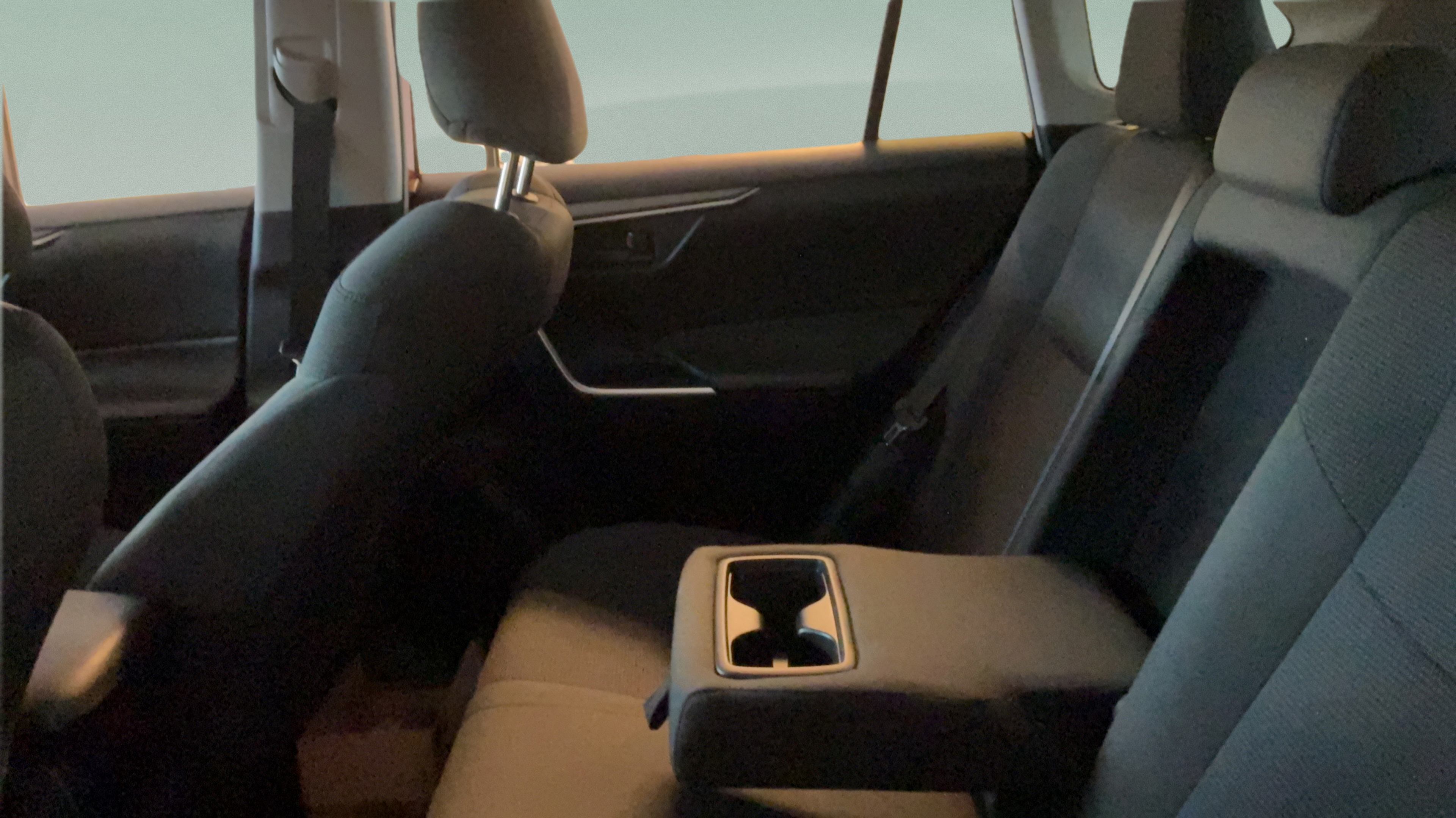 Certified 2021 Toyota RAV4 LE FWD image 24