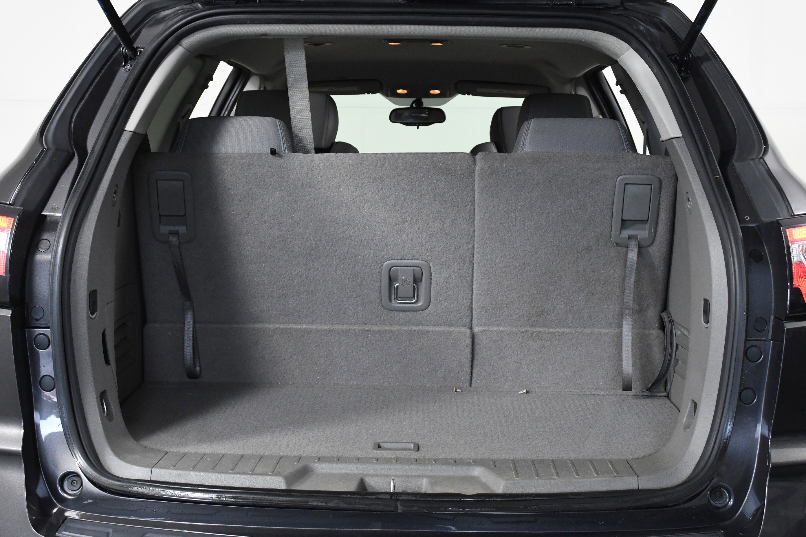 Used 2017 Chevrolet Traverse LS image 33