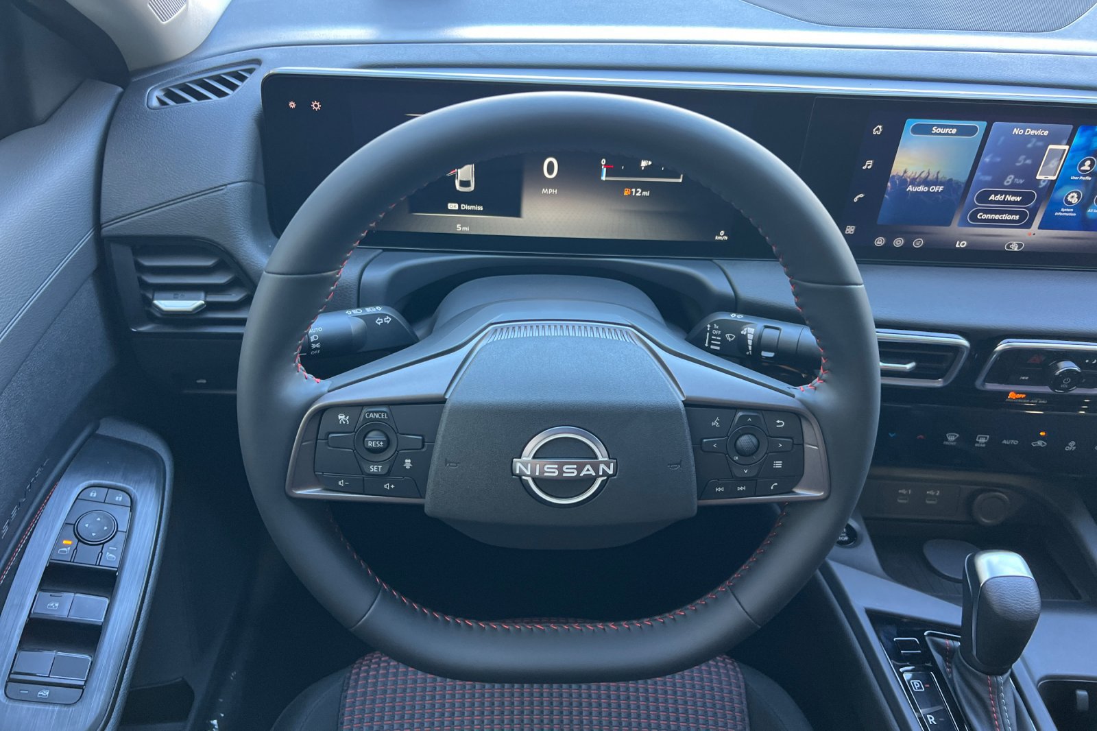 New 2027 Nissan Sentra SR w/ Floor Mat Package FWD image 11